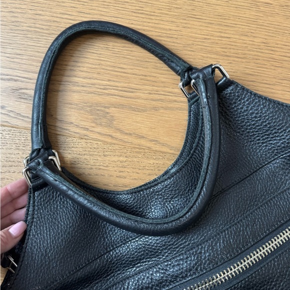 Roots Canada Lauren Black Leather Bag - EUC - Picture 11 of 12